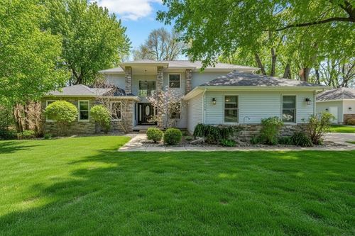 15660 Kesselwood Trl, Marshall, MI, 49068-9476 | Card Image