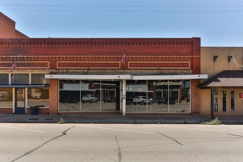 123 W 2nd St, Colorado City, TX, 79512-6304 | Card Image