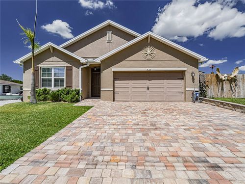 426 Fleming St, SEBASTIAN, FL, 32958-4212 | Card Image
