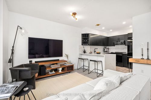 4304-43 Sudbury St, Toronto, ON, M6J3W6 | Card Image