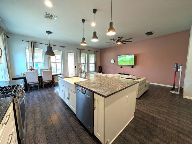 5945 Caldera Ridge Dr, House other with 4 bedrooms, 4 bathrooms and null parking in LITHIA FL | Image 17