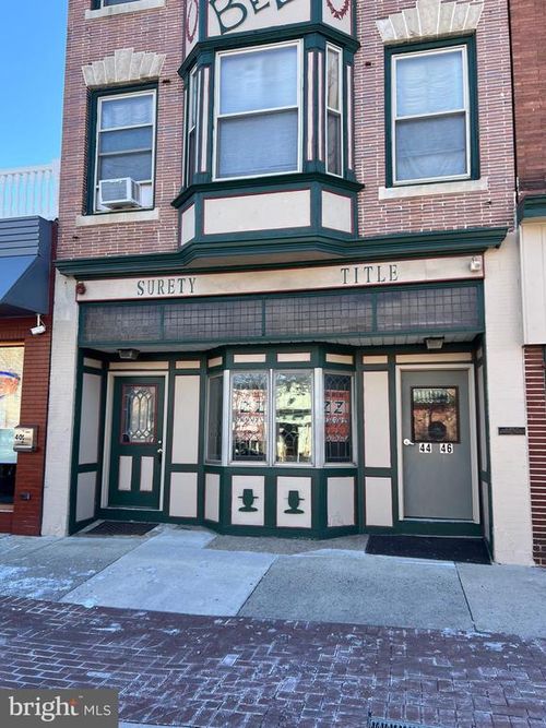 44 S Broad St, Woodbury, NJ, 08096-4604 | Card Image