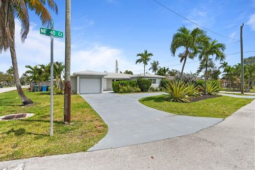 1501 Ne 40th Ct, Oakland Park, FL, 33334-4650 | Card Image