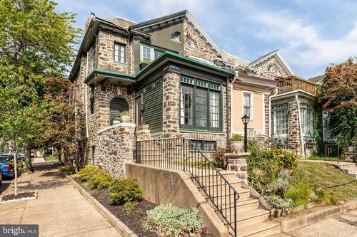 4957 Pine St, PHILADELPHIA, PA, 19143-1651 | Card Image