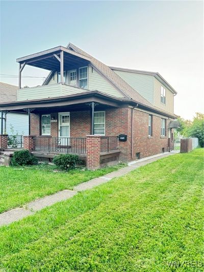 474 22nd Street, Home with 3 bedrooms, 2 bathrooms and null parking in Niagara Falls NY | Image 3