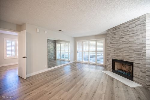 2192-2200 S Fort Apache Rd, Las Vegas, NV, 89117-5705 | Card Image