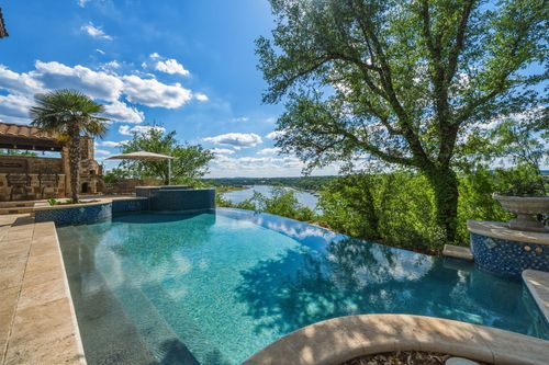 25110 River Rd, Spicewood, TX, 78669-1777 | Card Image