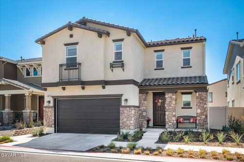 20912 Silvergate Way, Newhall, CA, 91321-4016 | Card Image
