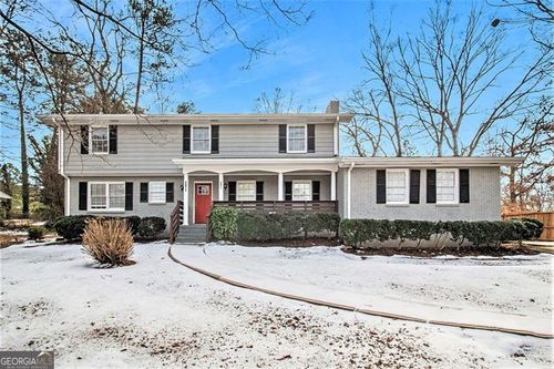 4071 Williamsburg Dr, Atlanta, GA, 30337-4523 | Card Image