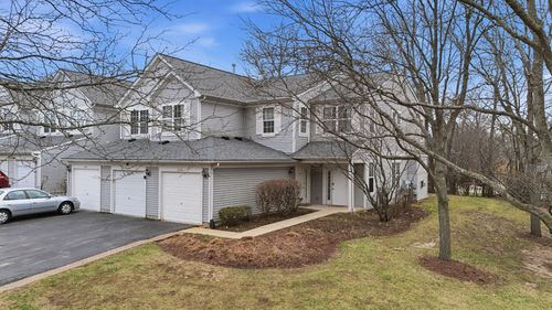 1313 Brookdale Dr, Carpentersville, IL, 60110-3005 | Card Image