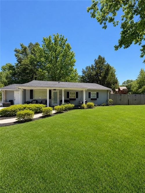 301 Evergreen Hl, Mobile, AL, 36609-2357 | Card Image