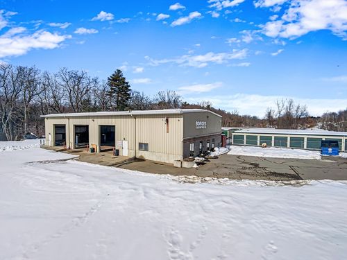165 Carmelinas Cir, Ludlow, MA, 01056-3160 | Card Image