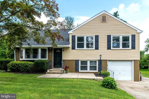 3107 N Wales Rd, EAST NORRITON, PA, 19403-4205 | Card Image