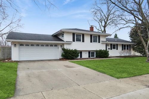 308 Tamarack Ave, Naperville, IL, 60540-7824 | Card Image