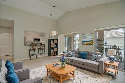 apt-204-635 Mardel Ct, NAPLES, FL, 34104-8812 | Card Image