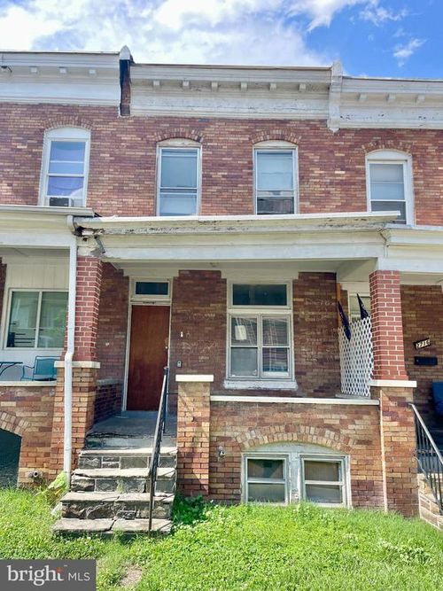 2718 Winchester St, BALTIMORE, MD, 21216-4328 | Card Image