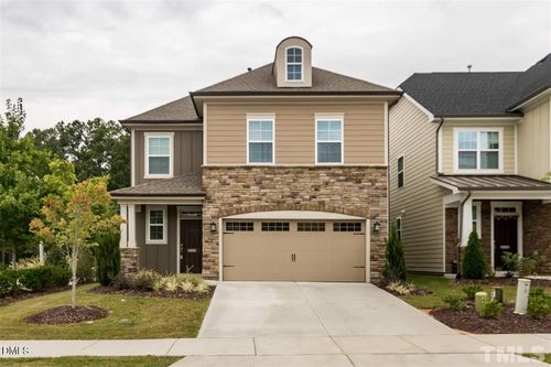 201 Begen St, Morrisville, NC, 27560-9769 | Card Image