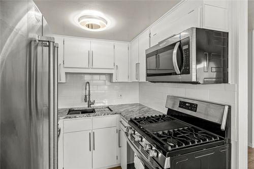 1711 W Olrich St, Rogers, AR, 72758-5746 | Card Image