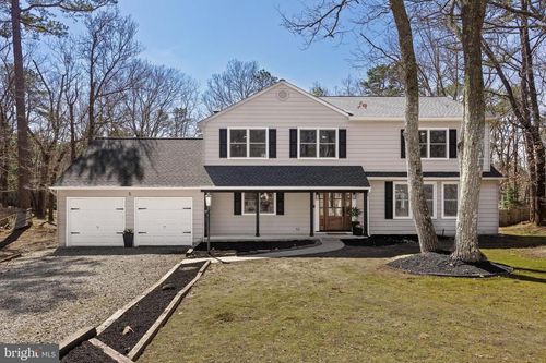 5 Woods Edge Ct, Medford, NJ, 08055-8504 | Card Image