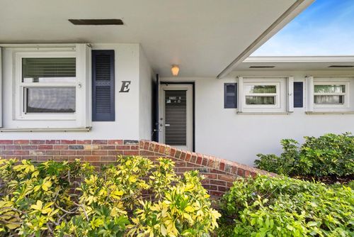 e-2758 Emory Dr E, West Palm Beach, FL, 33415-7843 | Card Image