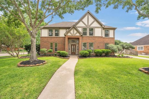 7318 Starbridge Dr, Houston, TX, 77095-2557 | Card Image