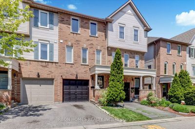 40 Mcgonigal Lane, Condo with 3 bedrooms, 2 bathrooms and 2 parking in Ajax ON | Image 3