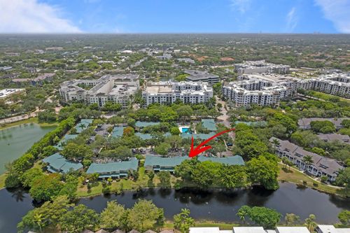 530 Westree Ln, Plantation, FL, 33324-1345 | Card Image