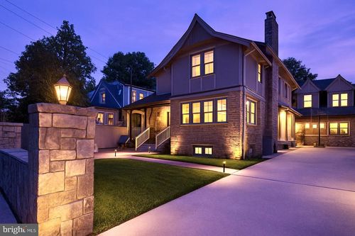 4706 Rosedale Ave, BETHESDA, MD, 20814-3730 | Card Image