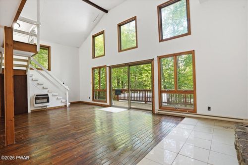 100 Splitrail Ln, LAKE ARIEL, PA, 18436 | Card Image