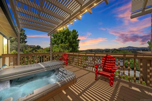 3975 Apore St, La Mesa, CA, 91941-7700 | Card Image