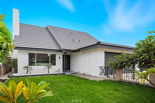 7152 Caprice Cir, La Palma, CA, 90623-1168 | Card Image