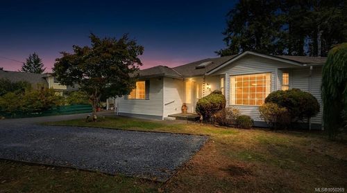 950 Mcdonald St, Duncan, BC, V9L1Z1 | Card Image