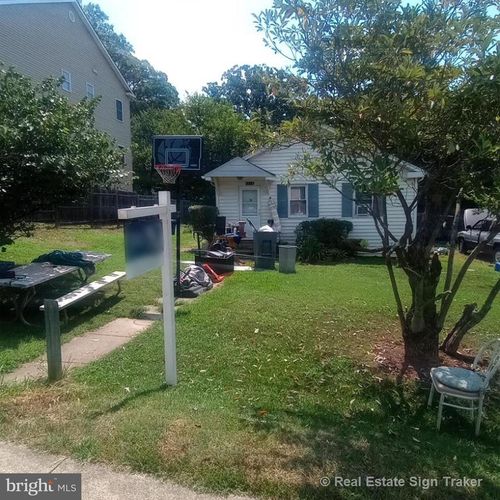 5715 Magnolia Ln, FALLS CHURCH, VA, 22041-1617 | Card Image