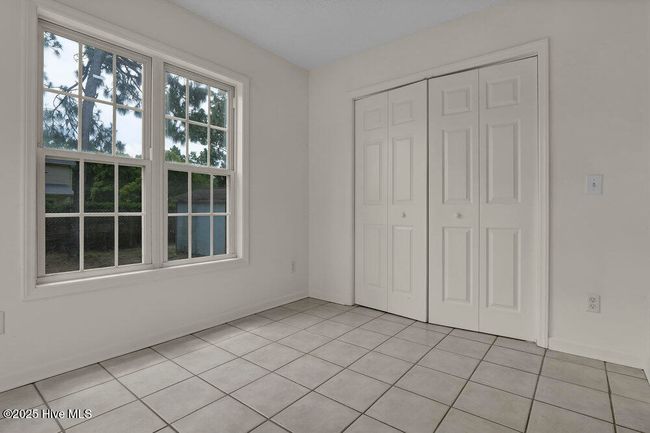 1372 E Boiling Spring Rd, House other with 3 bedrooms, 2 bathrooms and null parking in Southport NC | Image 14