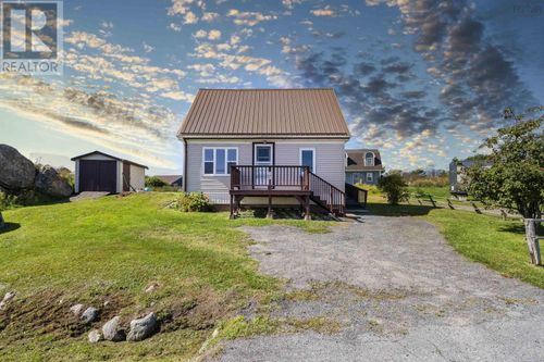 83 Sandy Cove Rd, Terence Bay, NS, B3T1Y3 | Card Image