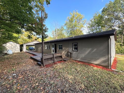 10315 E County 14 Hwy, Lewistown, IL, 61542-8386 | Card Image