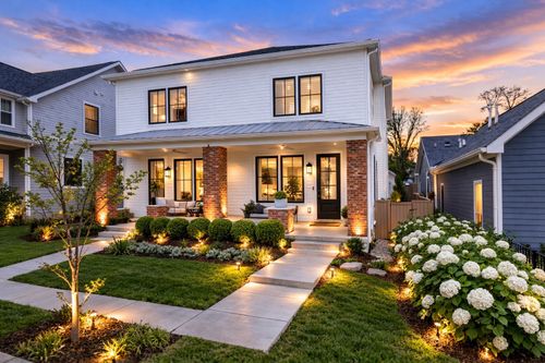 1826 5th Ave N, Nashville, TN, 37208-1624 | Card Image