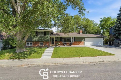 3631 Carmel Dr, Casper, WY, 82604-4949 | Card Image