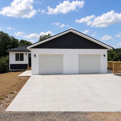 a-and-b-16201 Haidyn Rd, Saint Robert, MO, 65584-7865 | Card Image