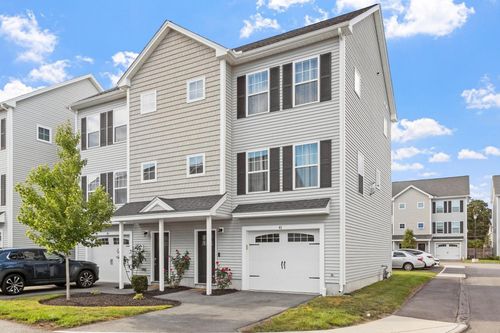 41-1400 Gorham St, Lowell, MA, 01852 | Card Image