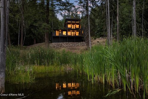 1083 S Idaho Club Dr, Sandpoint, ID, 83864-6623 | Card Image