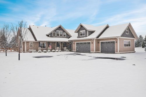 1334 Ponderosa Ridge Dr, Bigfork, MT, 59911-6287 | Card Image