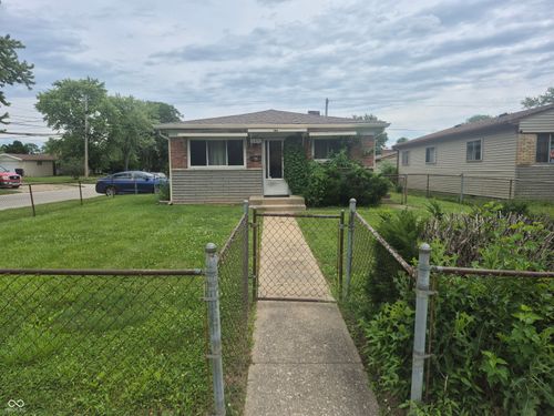 185 N 9th Ave, Beech Grove, IN, 46107-1214 | Card Image
