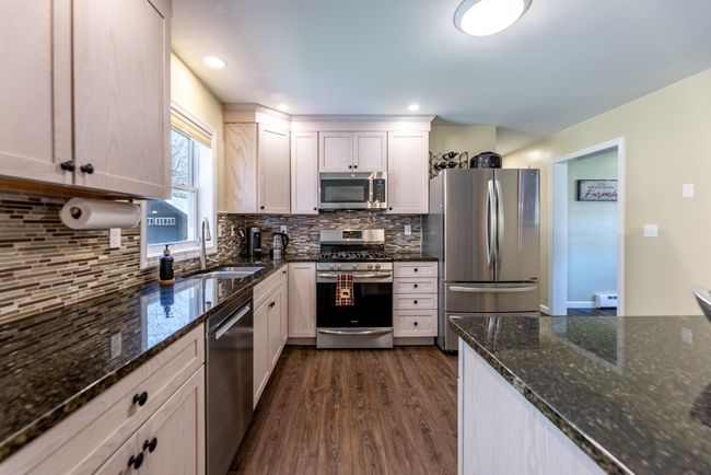 299 Handy Rd, House other with 4 bedrooms, 3 bathrooms and null parking in White River Junction VT | Image 11