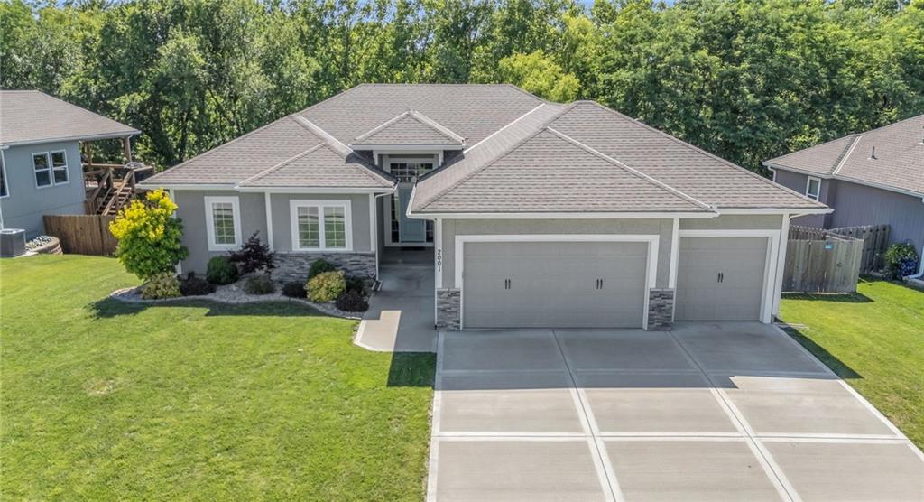 Ridge Tree Dr, Pleasant Hill, MO 64080
