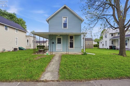 277 W Perry St, Tiffin, OH, 44883-2034 | Card Image