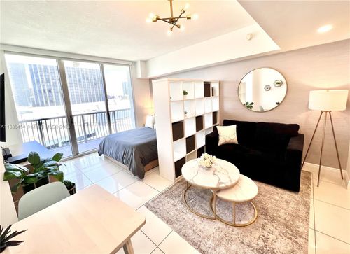 apt-1218-1750 N Bayshore Dr, Miami, FL, 33132-3204 | Card Image
