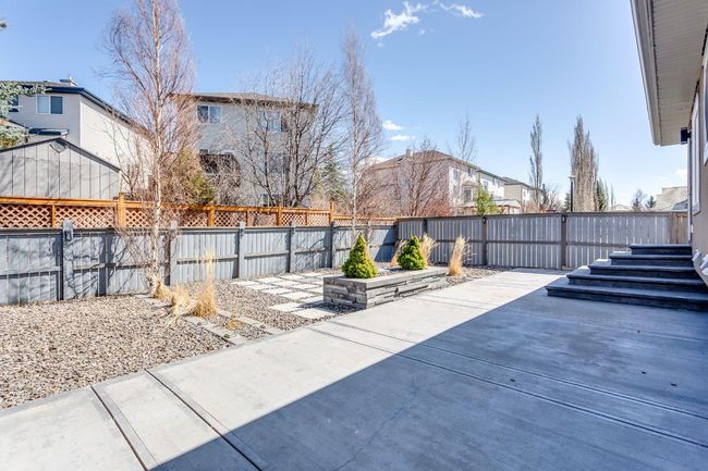 432 Rocky Ridge Drive Nw, House other with 5 bedrooms, 3 bathrooms and 4 parking in Calgary AB | Image 26