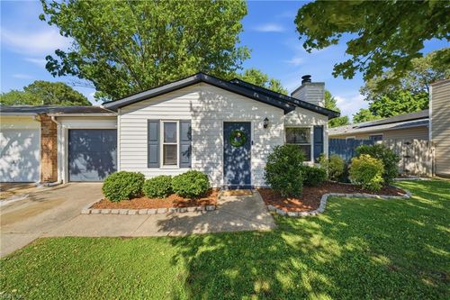 1756 Solar Ln, Virginia Beach, VA, 23456-1313 | Card Image
