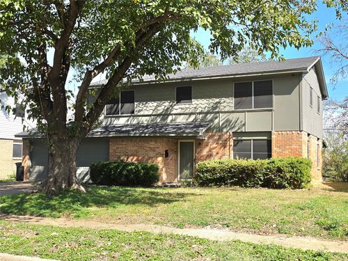 737 Rutgers Dr, Lancaster, TX, 75134-2511 | Card Image